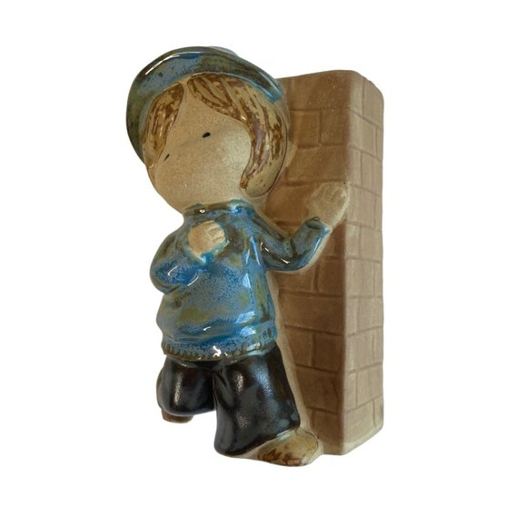 Vintage UCTCI Little Boy Bud Vase Figurine Ceramic Stoneware Japan 1970's - Picture 2 of 12